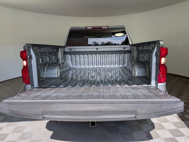 Used 2024 Chevrolet Silverado 1500 LT AWD/4WD image 10