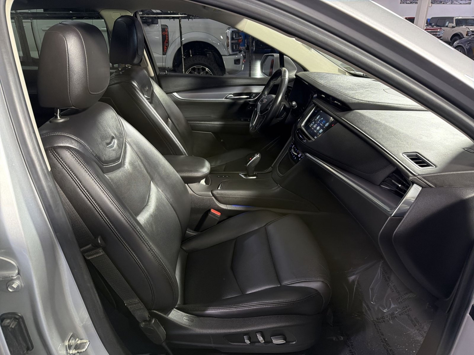 Used 2019 Cadillac XT5 Premium Luxury AWD/4WD image 24