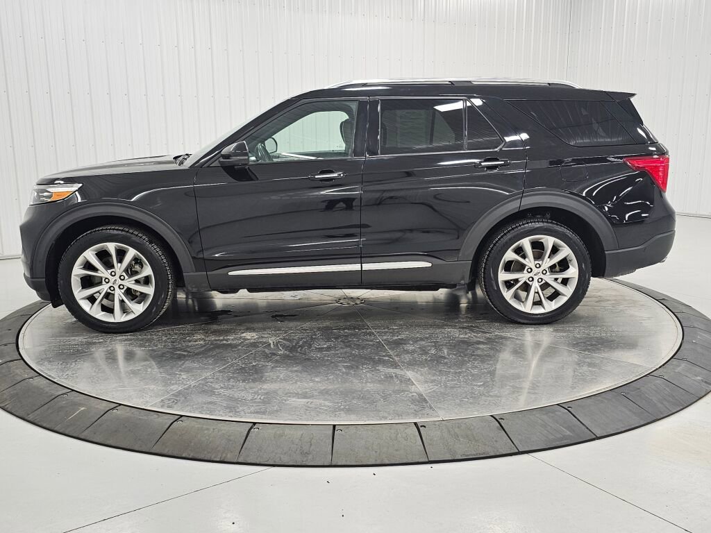Used 2021 Ford Explorer Platinum w/ Equipment Group 601A image 2