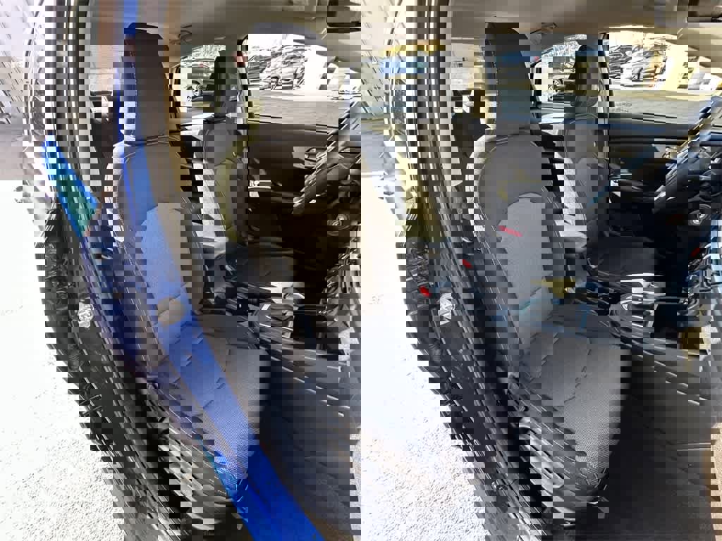 Used 2023 Kia Forte LXS image 14