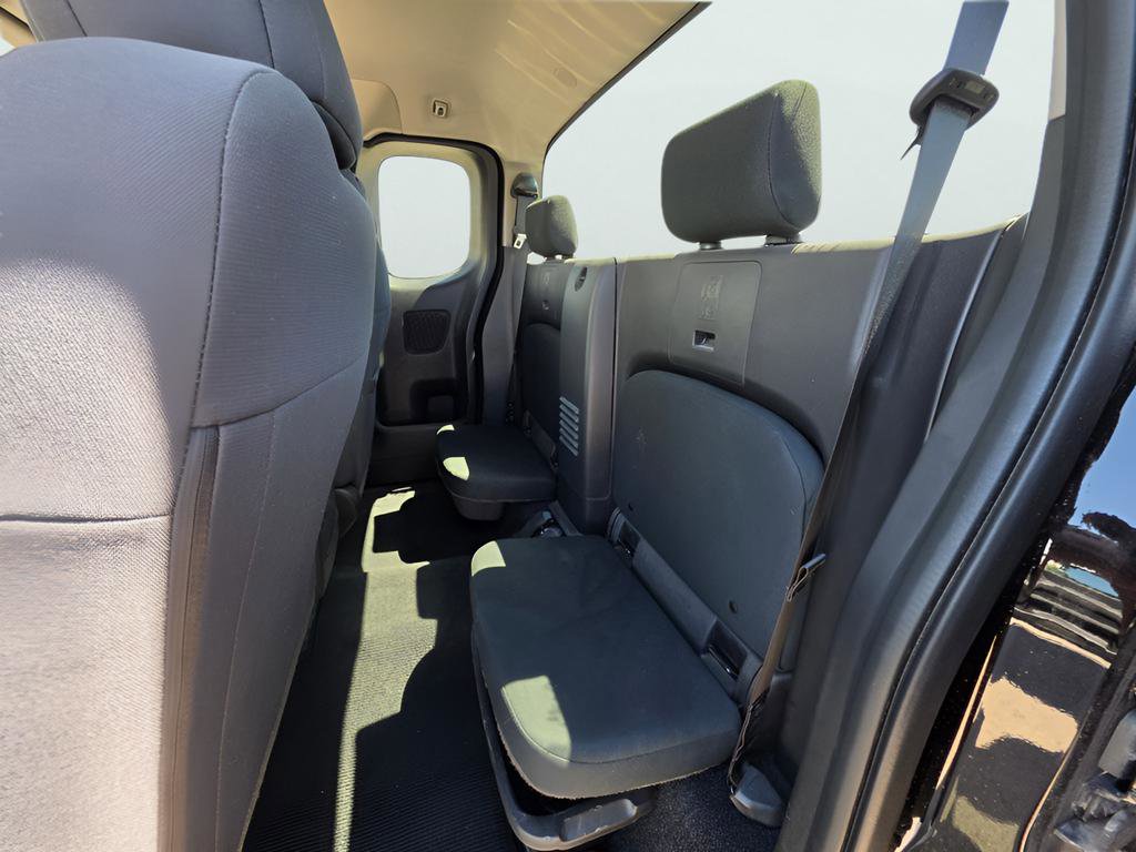 Used 2023 Nissan Frontier S w/ Technology Package RWD image 15