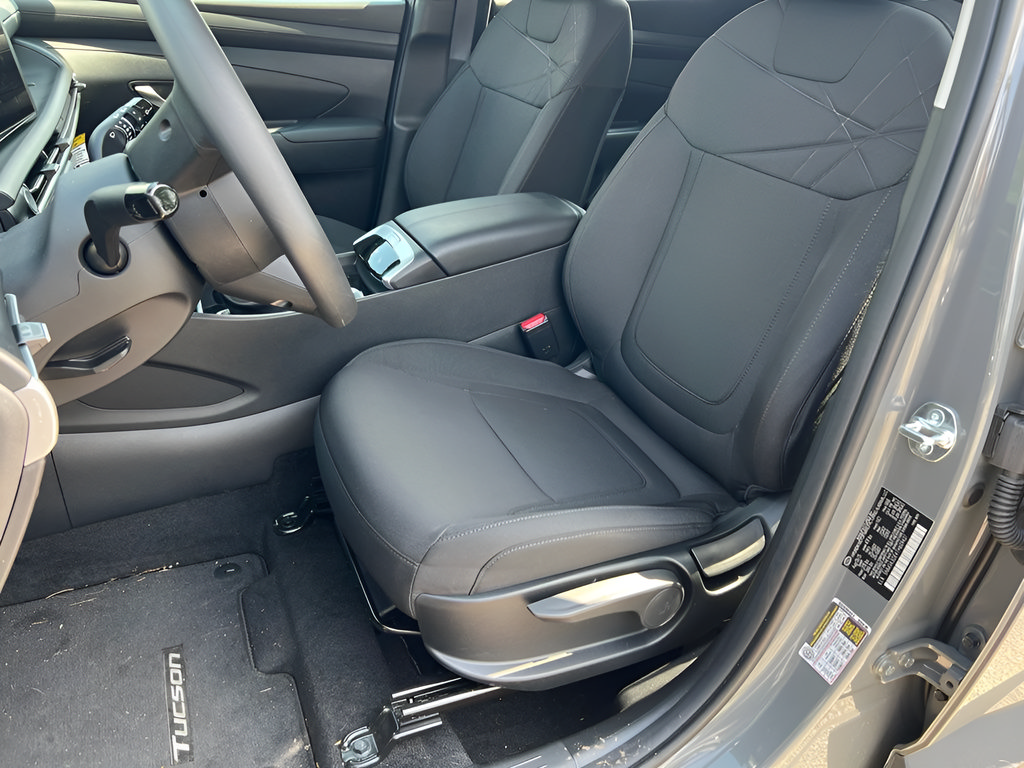 New 2026 Hyundai Tucson SE FWD image 11