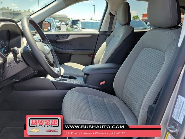 Used 2022 Ford Escape SE w/ Convenience Package FWD image 17