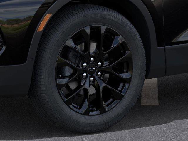 New 2026 Chevrolet Blazer LT w/ LPO, Black Grille Bar Package image 9