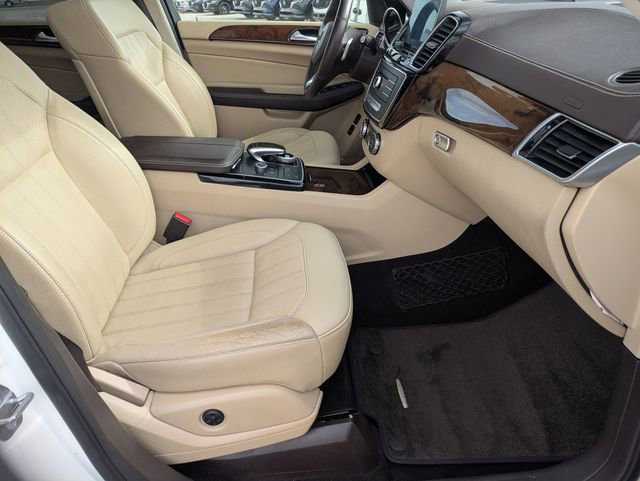 Used 2018 Mercedes-Benz GLS 450 4MATIC image 28