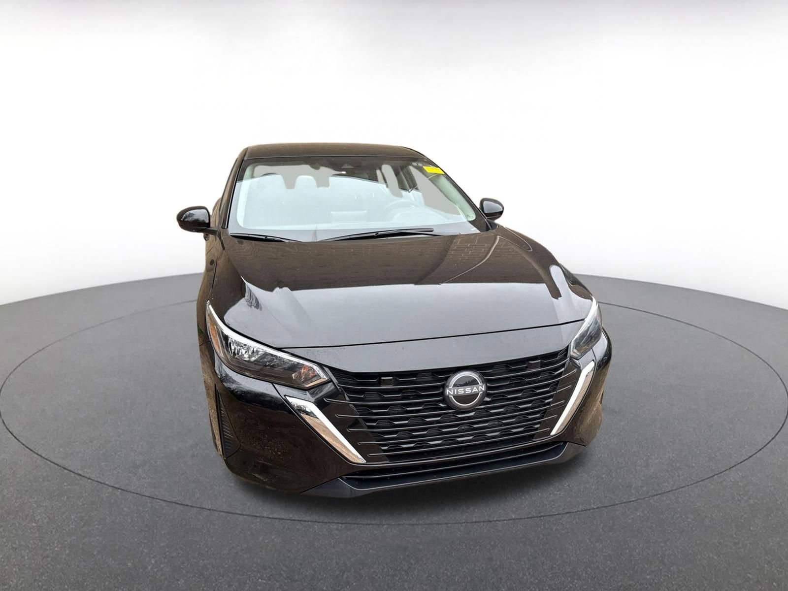 Used 2025 Nissan Sentra SV image 1