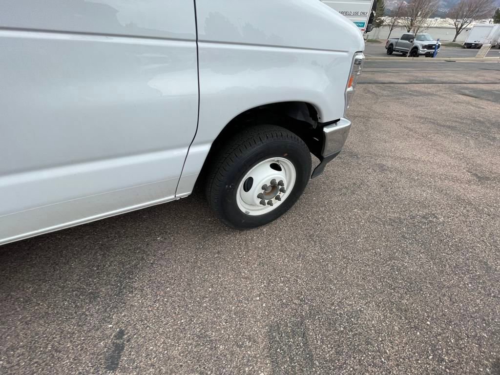 New 2024 Ford E-350 and Econoline 350 Super Duty w/ Power Windows & Locks Group image 12