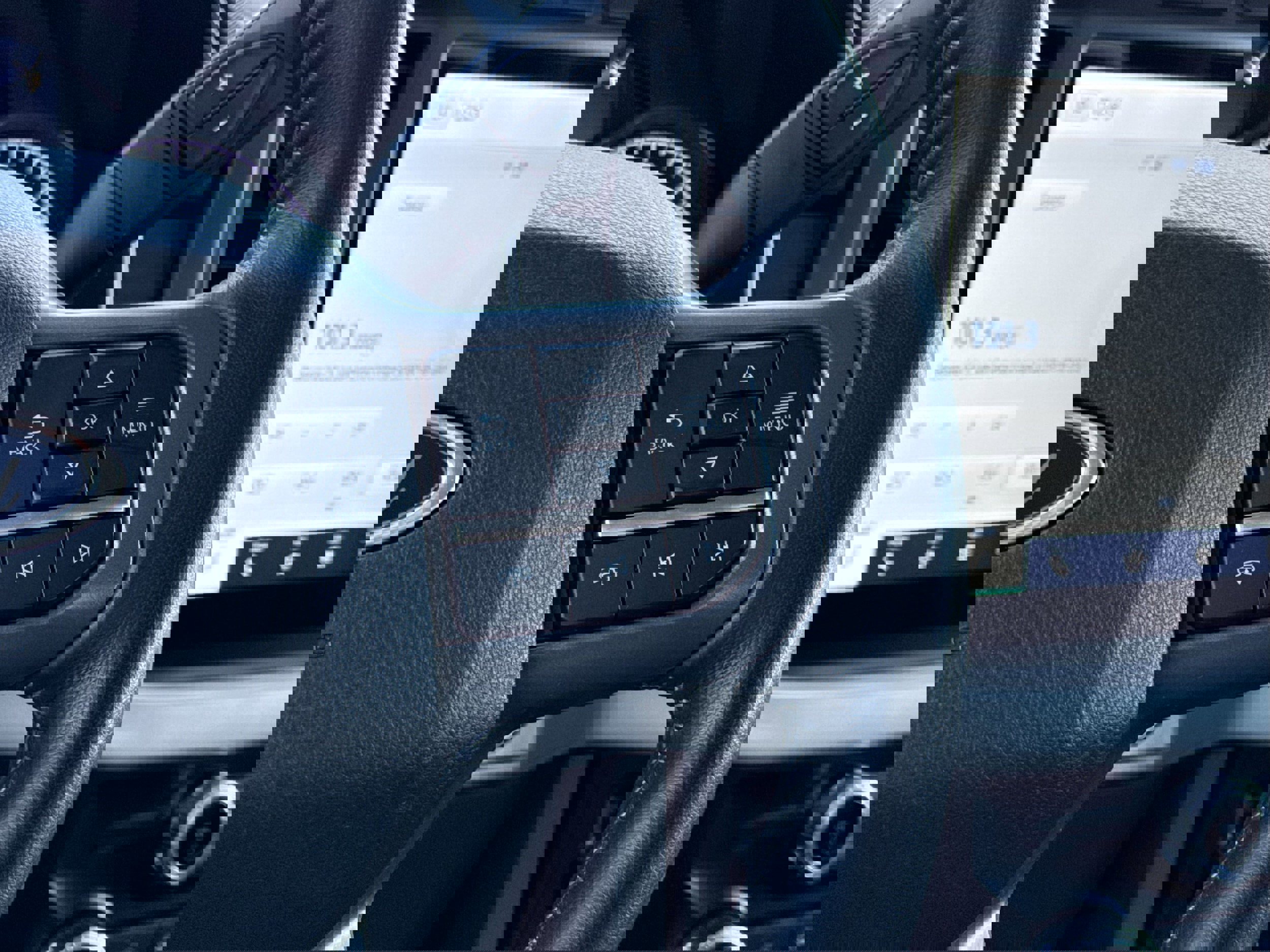 Certified 2022 Ford F150 XLT w/ Equipment Group 302A High image 21