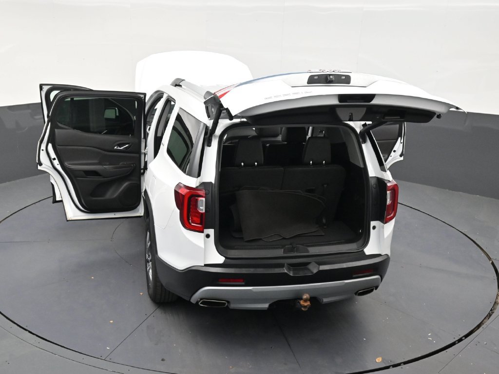 Used 2023 GMC Acadia SLT w/ Technology Package FWD image 32