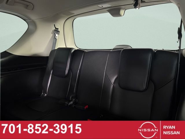 Used 2023 Nissan Armada Platinum w/ Captain's Chairs Package image 33