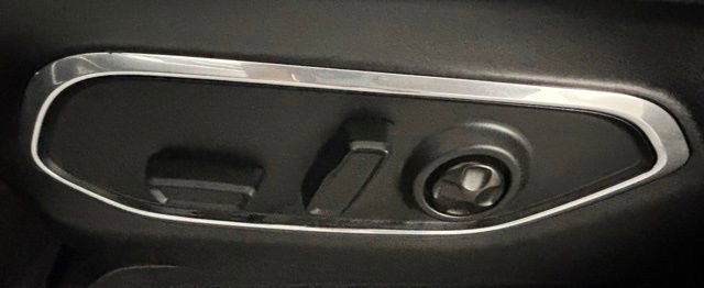 Used 2022 Jeep Wagoneer Series III w/ Premium Group I image 22