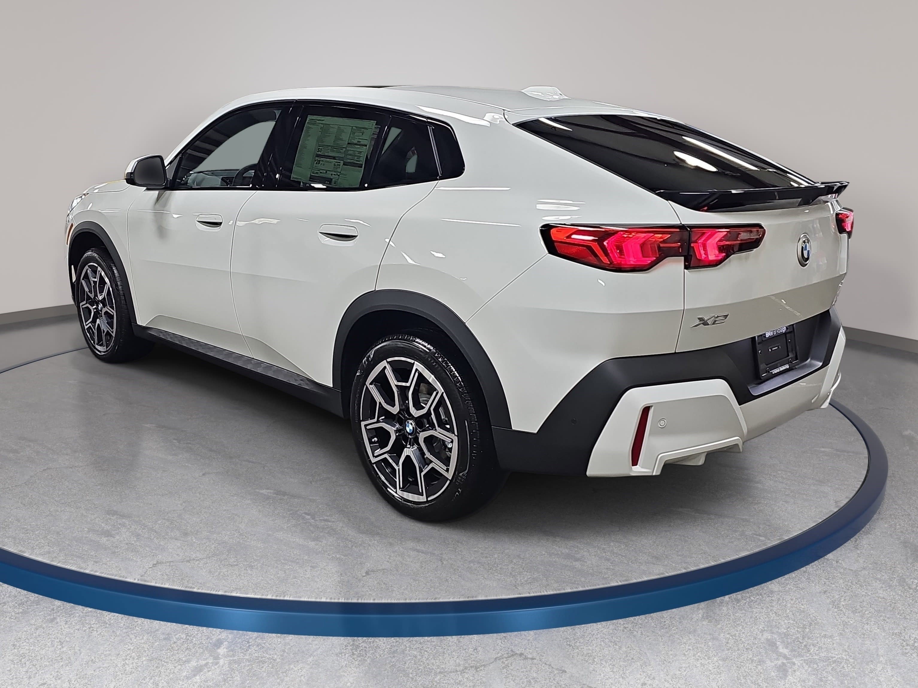 New 2026 BMW X2 xDrive28i w/ Technology Package image 7