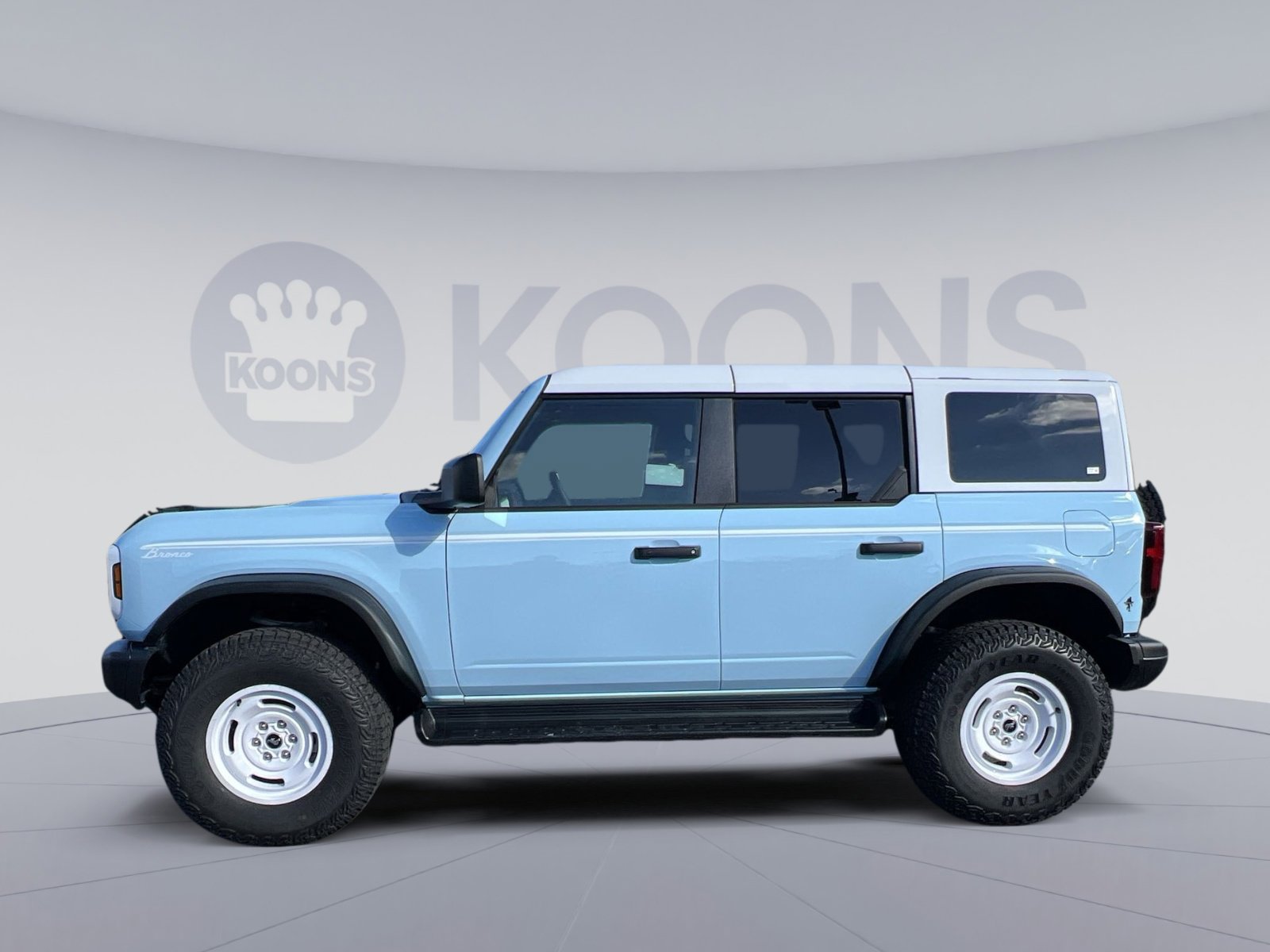 New 2025 Ford Bronco Heritage Edition image 2