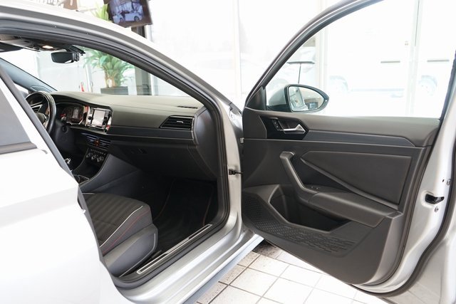 Used 2019 Volkswagen Jetta GLI image 41