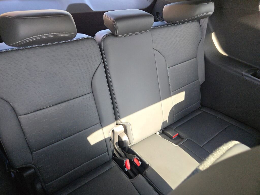 New 2026 Buick Enclave Sport Touring w/ Power Package image 11