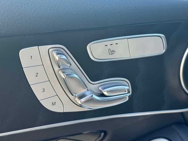 Used 2018 Mercedes-Benz GLC 300 4MATIC image 23