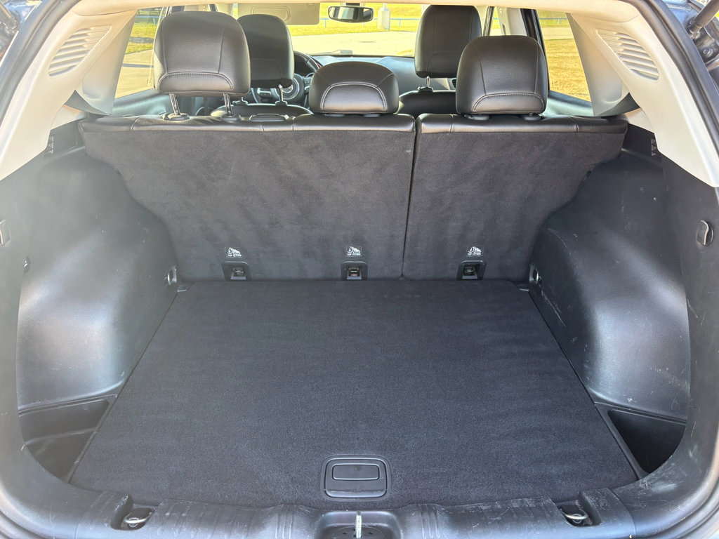 Used 2018 Jeep Compass Trailhawk w/ Leather Interior Group AWD/4WD image 27