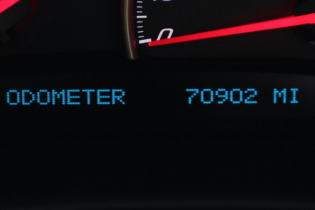 Used 2010 Chevrolet Corvette Convertible w/ Preferred Equipment Group image 17