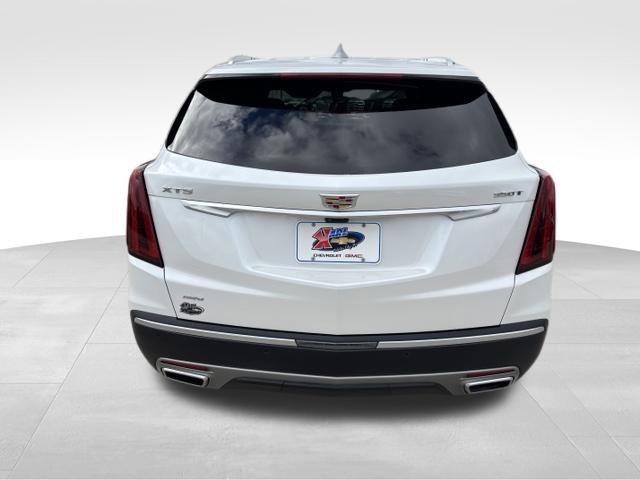 Certified 2025 Cadillac XT5 Premium Luxury w/ Technology Package AWD/4WD image 4
