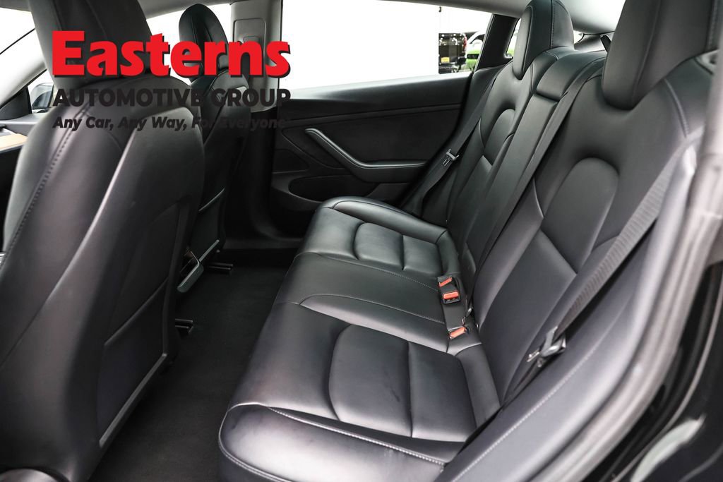 Used 2021 Tesla Model 3 Standard Range Plus RWD image 19