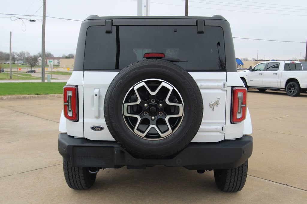 Used 2024 Ford Bronco Outer Banks image 14