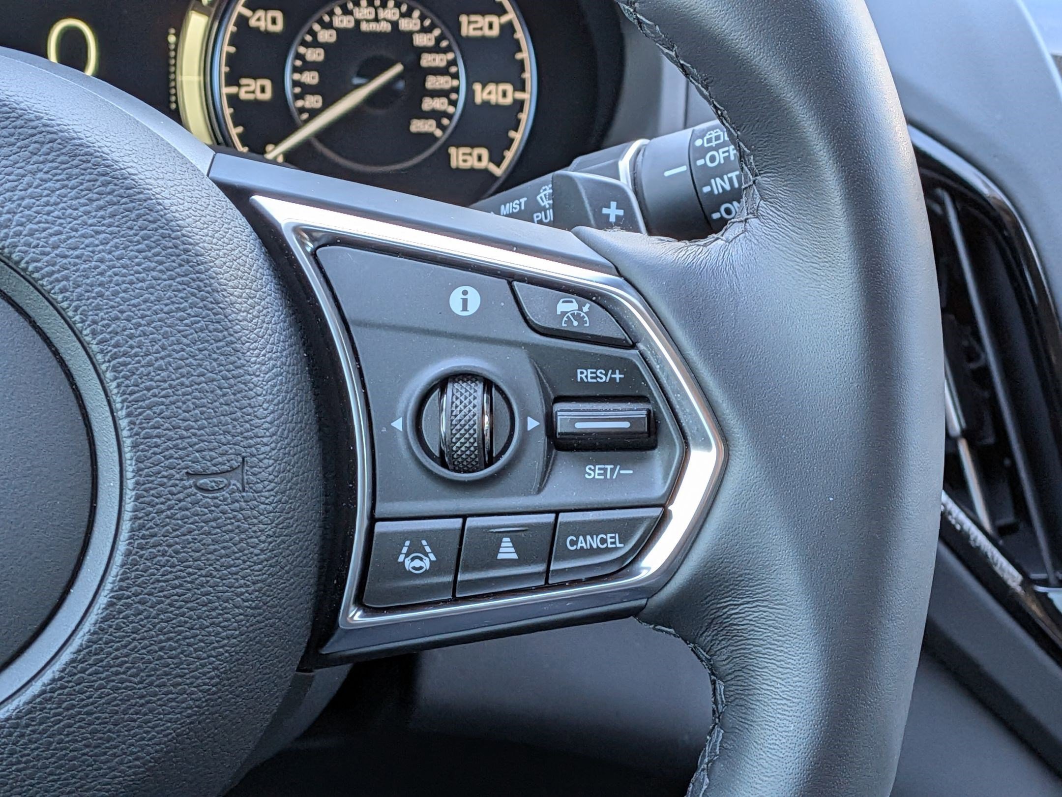 Used 2025 Acura RDX SH-AWD w/ Technology Package image 20