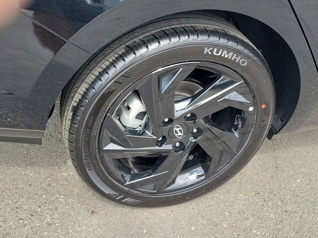 New 2026 Hyundai Elantra Sport FWD image 28