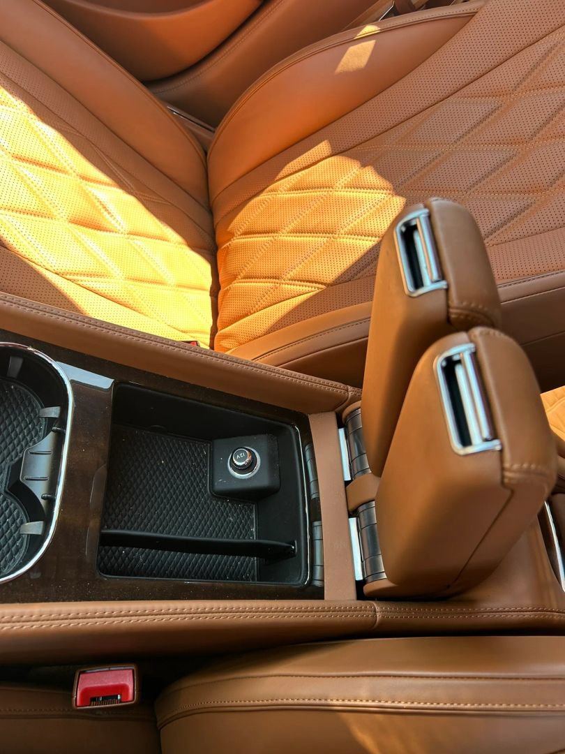 Used 2014 Bentley Flying Spur W12 AWD/4WD image 21
