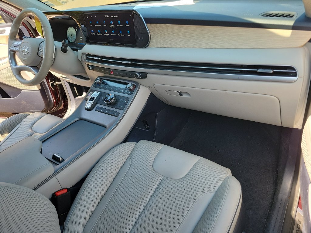 Used 2023 Hyundai Palisade Limited AWD/4WD image 15