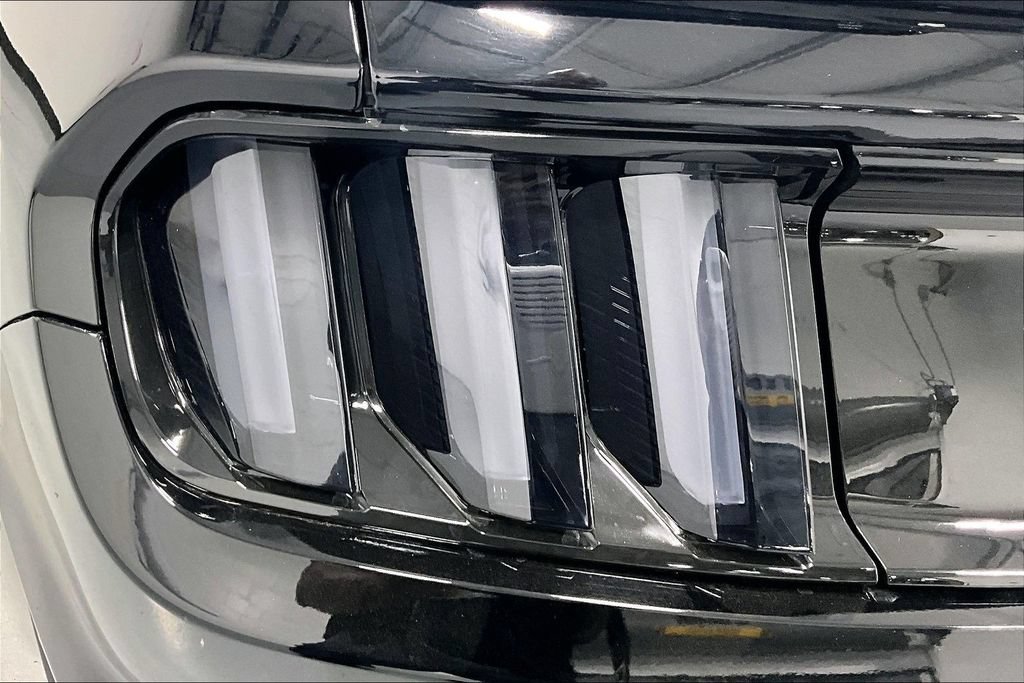 Used 2017 Ford Mustang Shelby GT350 w/ Electronics Package RWD image 25