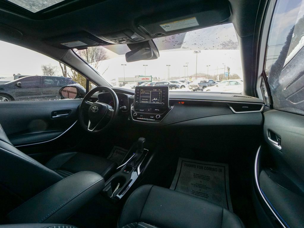 Used 2022 Toyota Corolla XSE image 14