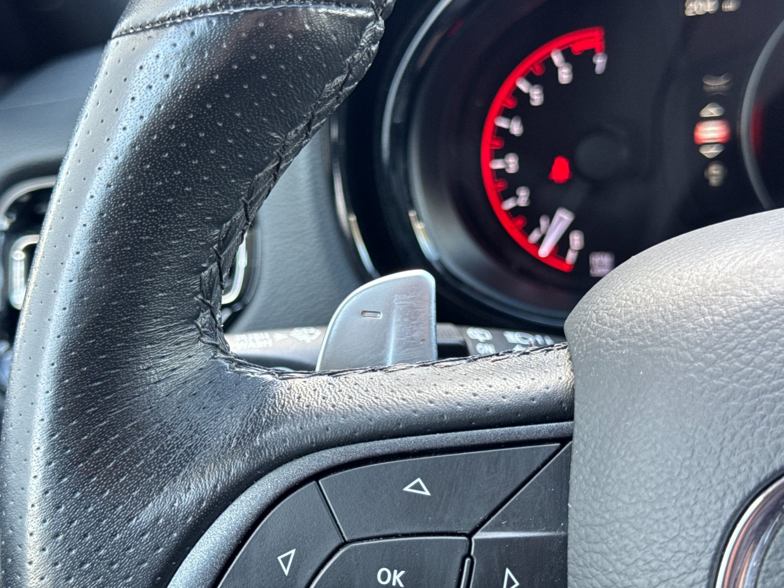 Used 2025 Dodge Durango GT AWD/4WD image 30
