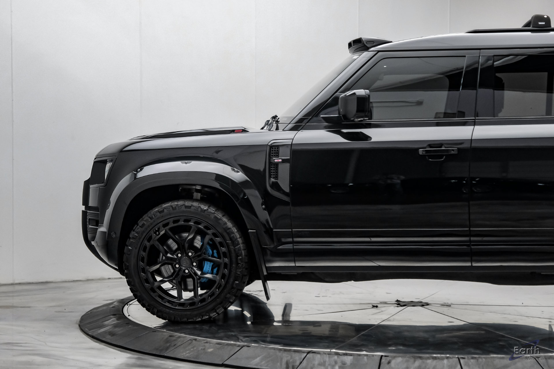 Used 2022 Land Rover Defender 110 V8 AWD/4WD image 8