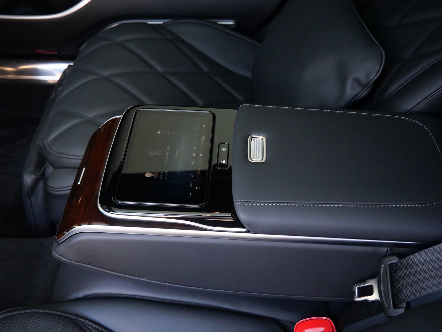 Used 2024 Mercedes-Benz Maybach S 680 4MATIC image 26