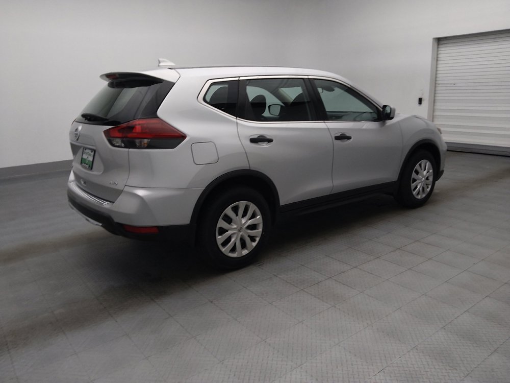 Used 2019 Nissan Rogue S AWD/4WD image 10