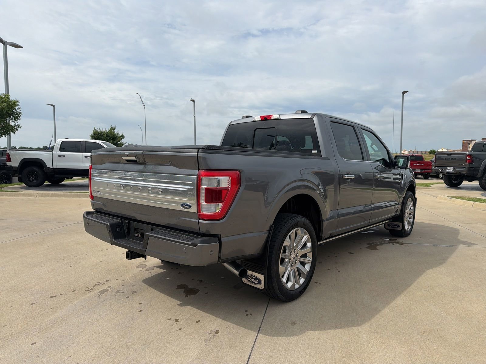 Used 2021 Ford F150 Limited AWD/4WD image 5