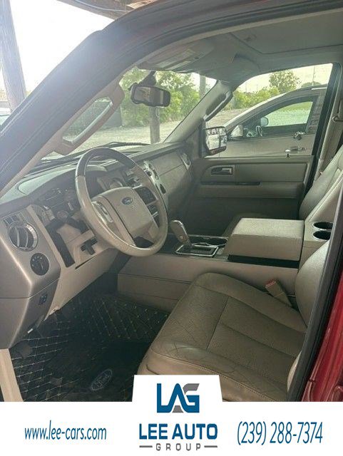 Used 2014 Ford Expedition EL Limited w/ Equipment Group 301A AWD/4WD image 3