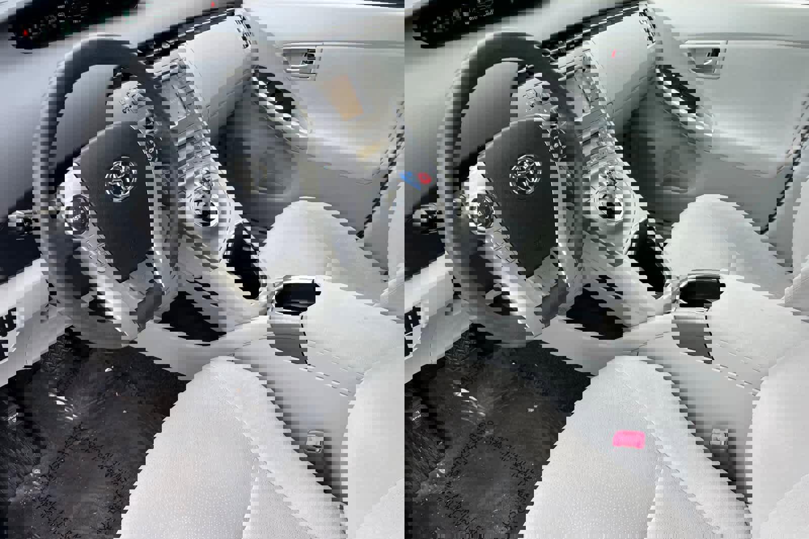 Used 2013 Toyota Prius Two image 11