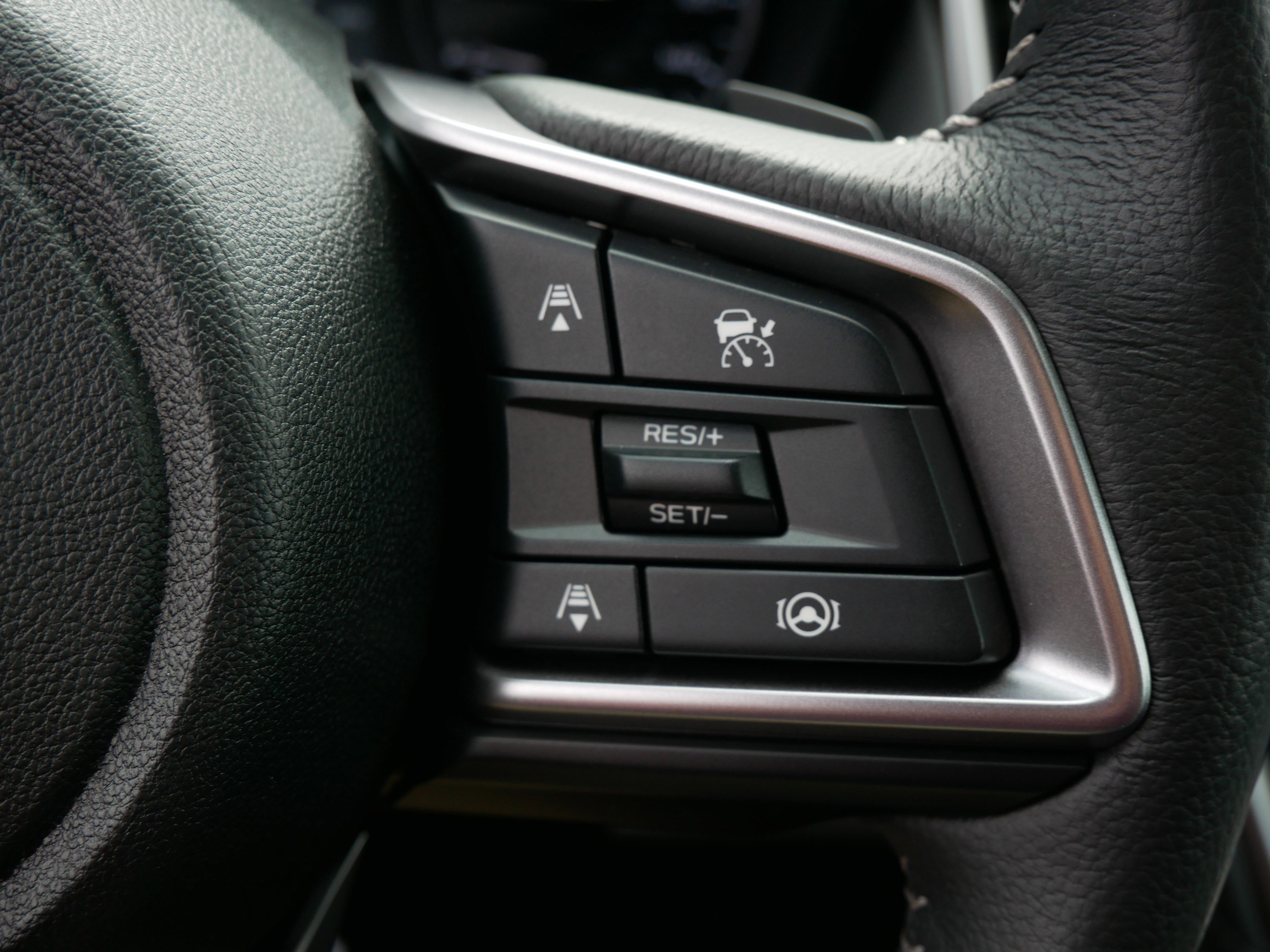 Certified 2025 Subaru Outback Premium image 30