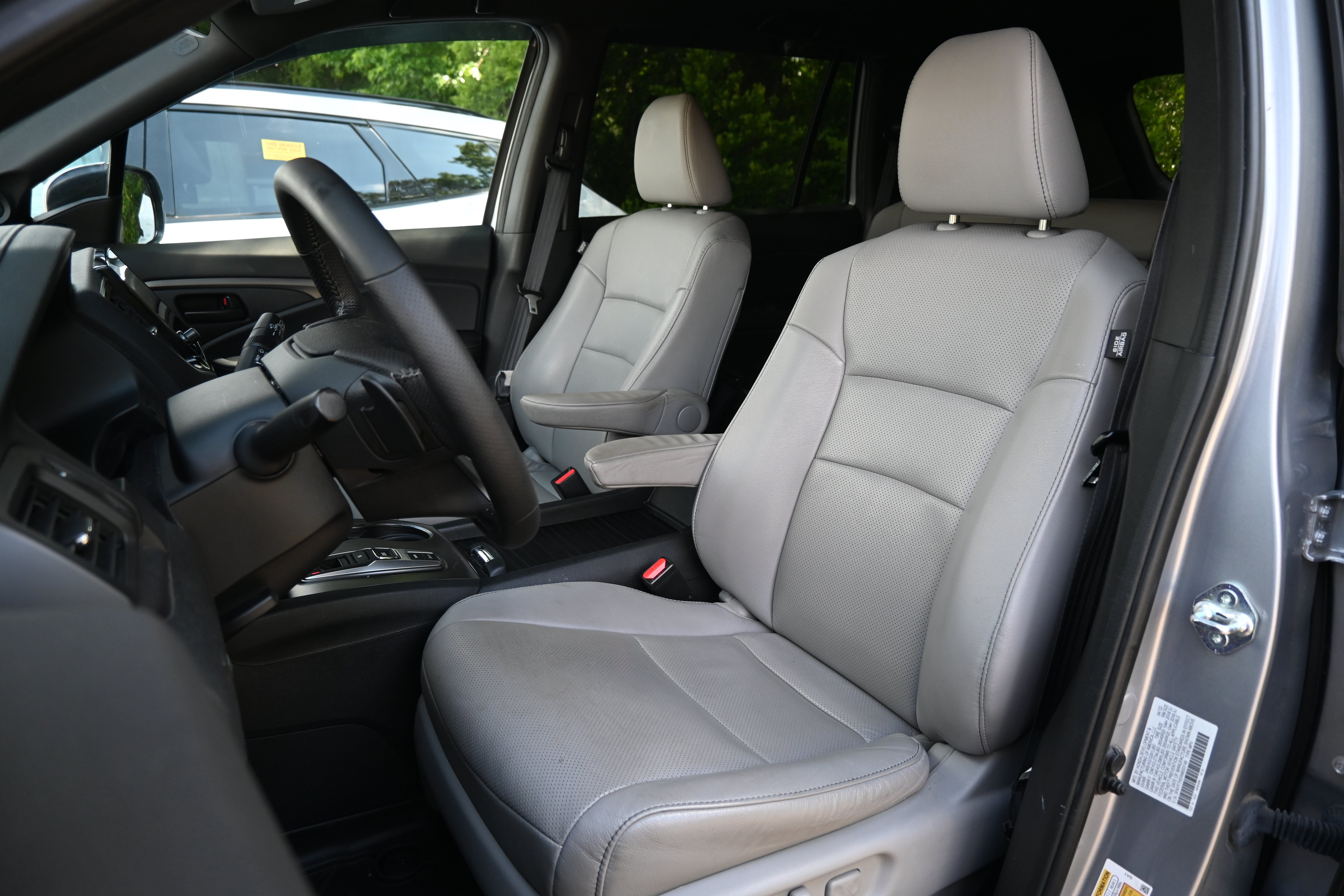 Used 2022 Honda Passport EX-L image 16