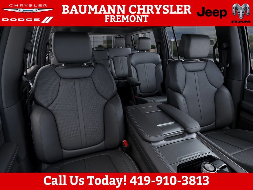 New 2026 Jeep Grand Wagoneer Limited w/ Premium Group II AWD/4WD image 16