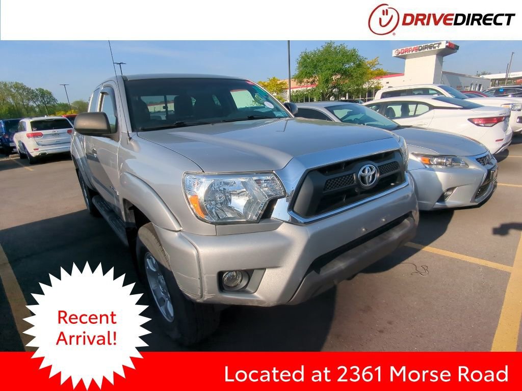 Used 2015 Toyota Tacoma 4x4 Access Cab V6 w/ SR5 Package