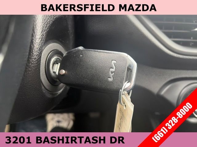 Used 2024 Kia Forte LXS image 25