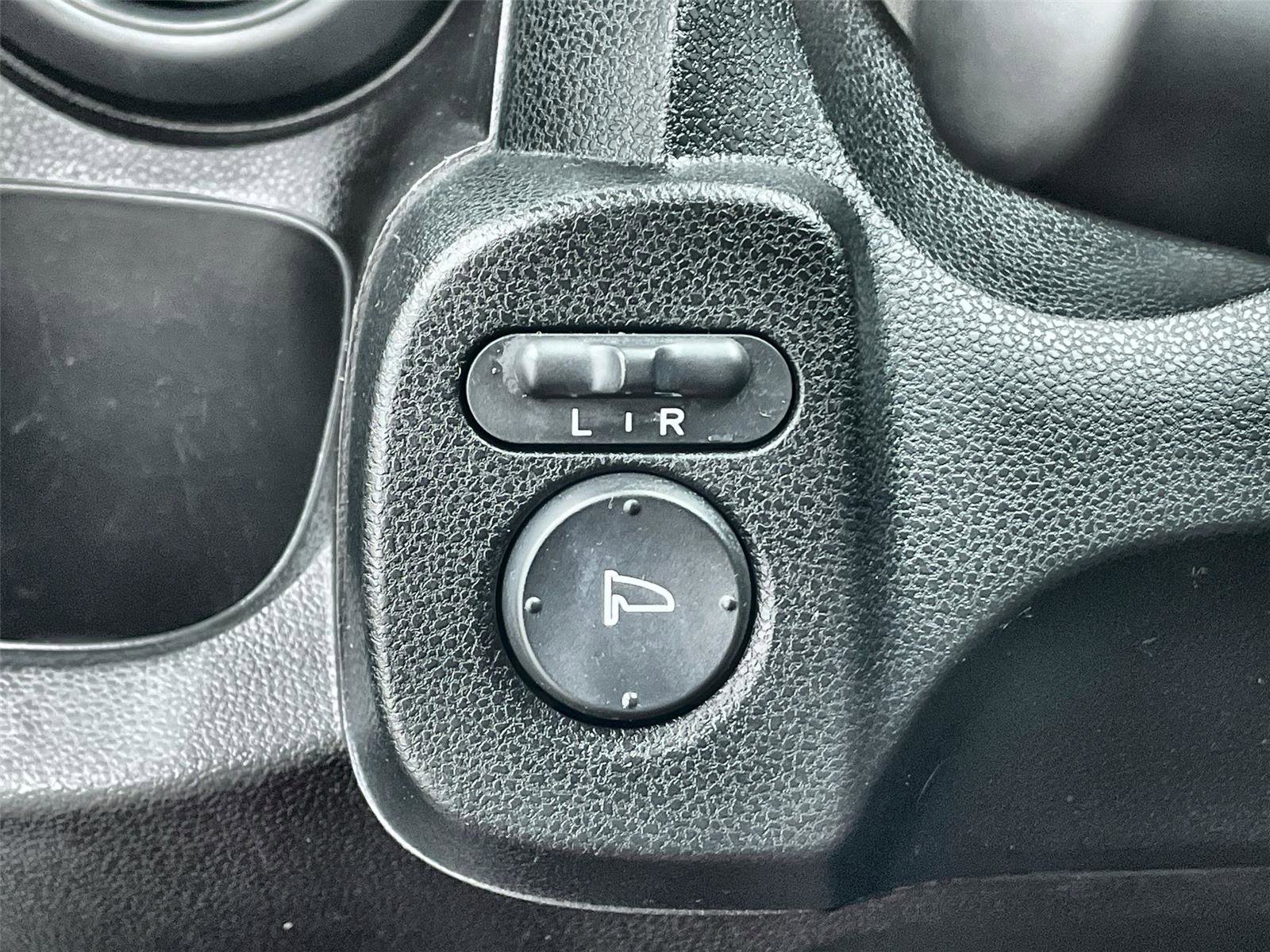 Used 2011 Honda Fit Sport image 13