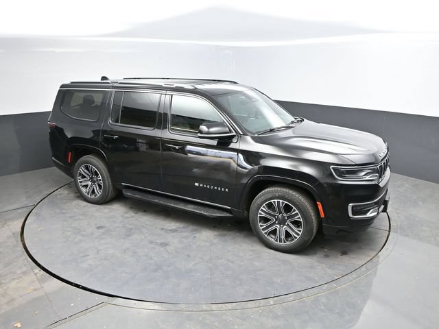 Used 2024 Jeep Wagoneer Series II w/ Flexible Seating Group AWD/4WD image 29