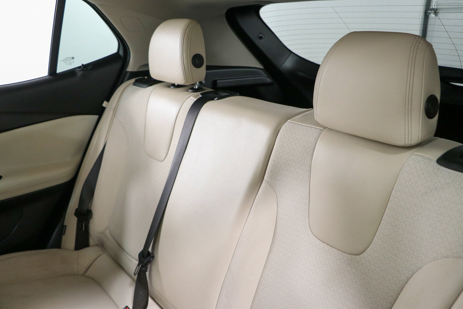 Used 2020 Buick Encore GX Preferred FWD image 24