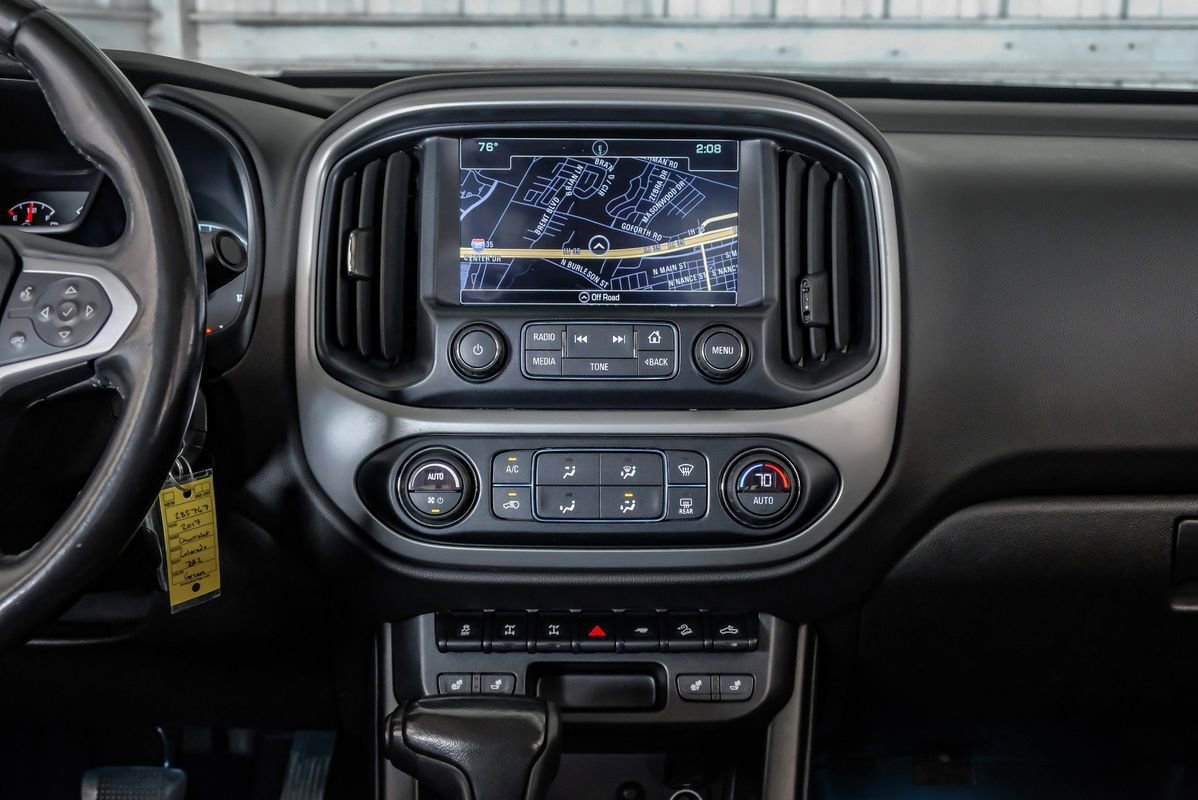 Used 2017 Chevrolet Colorado ZR2 w/ LPO, Premium Interior Package AWD/4WD image 25