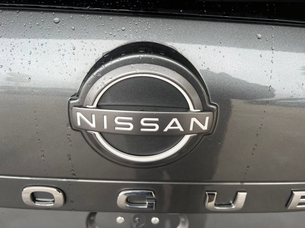 Certified 2023 Nissan Rogue SL AWD/4WD image 35