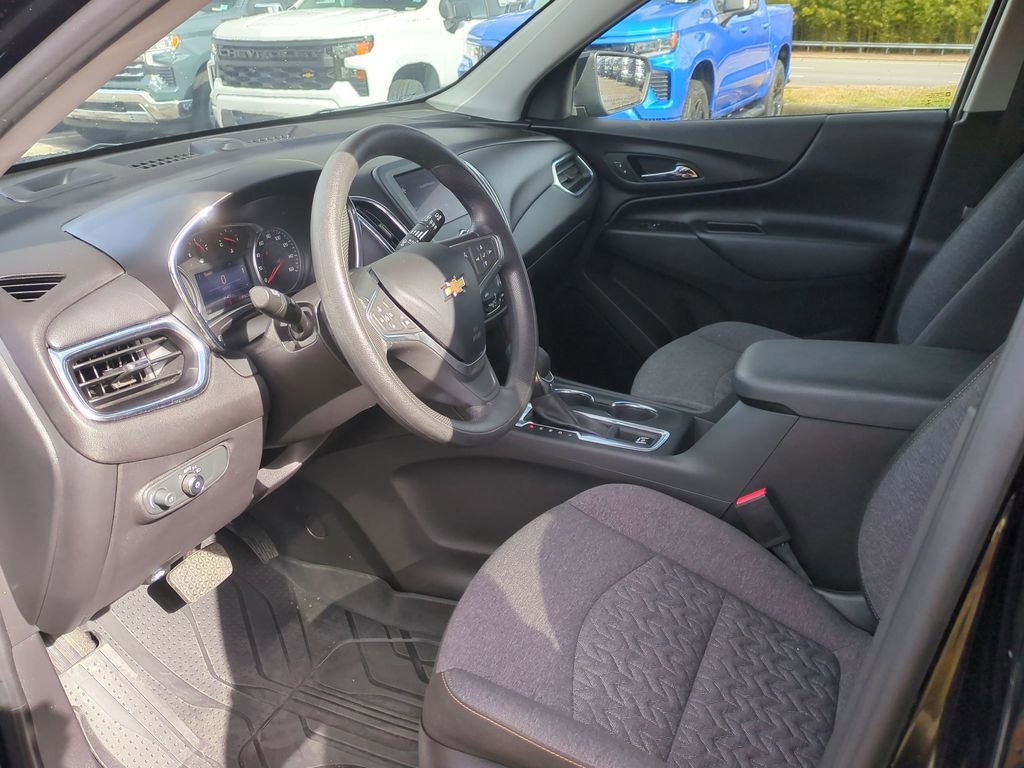 Used 2023 Chevrolet Equinox LT image 12
