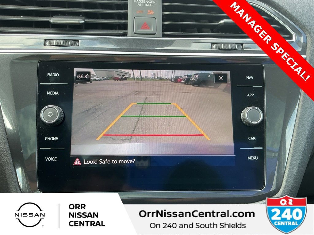 Used 2021 Volkswagen Tiguan SEL image 25